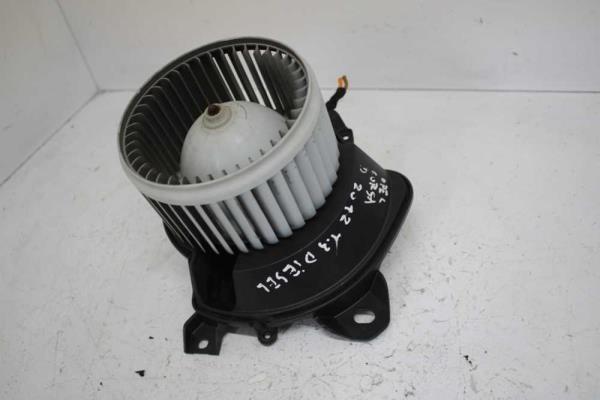 VENTILATEUR DE CHAUFFAGE OPEL CORSA D/ CORSA E - Vue 1